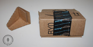 Step by step instructions for creating a big blue cardboard mailbox (DIY) Cardboard Creations