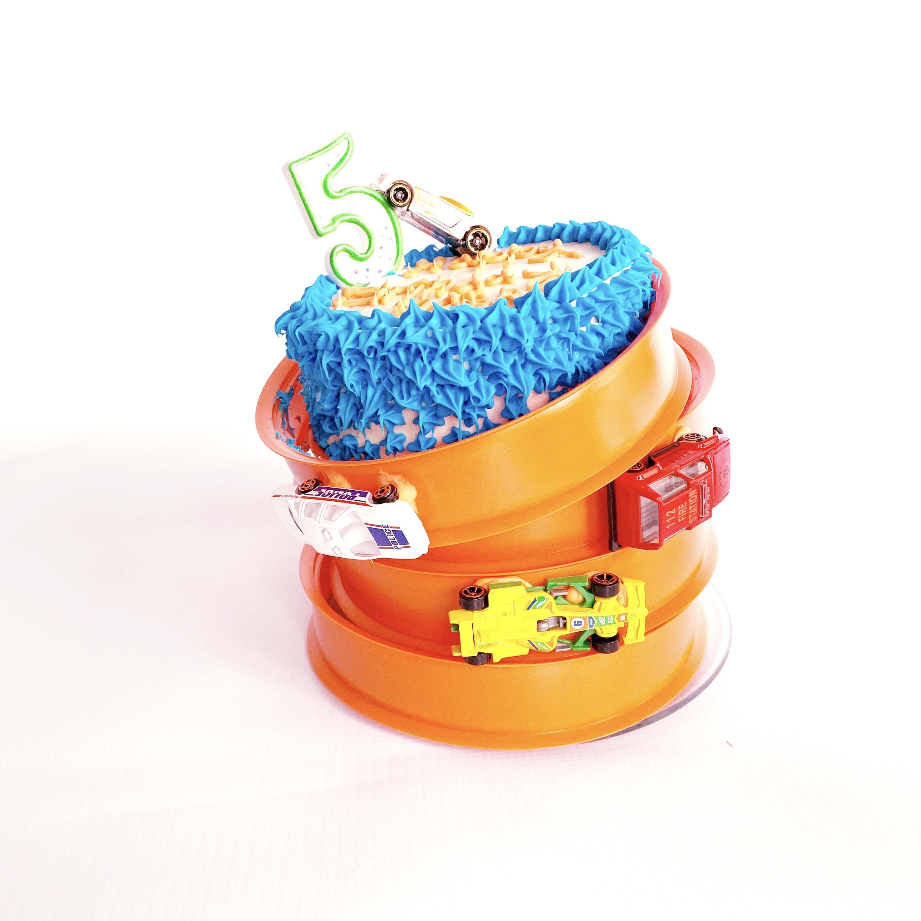 Easy hotwheels birthday cake idea