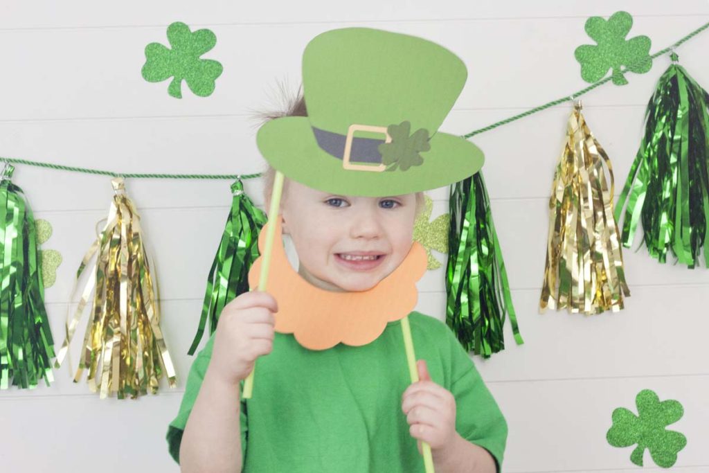 Free St. Patrick's Day Photobooth Printable With Quick and Easy ...