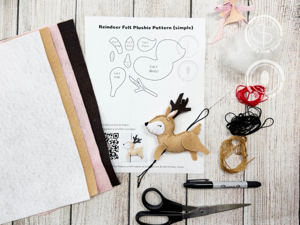 Free Felt Reindeer Pattern Supplies Needed