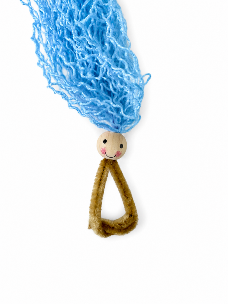 Making fiber art mermaid body
