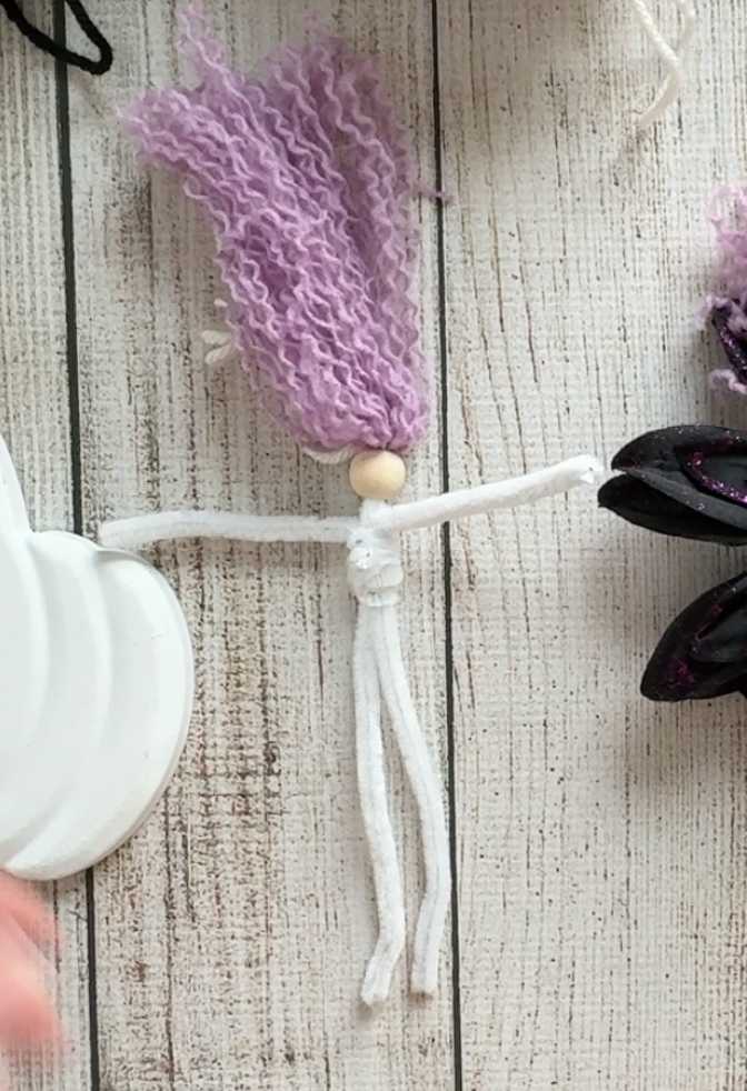 Easy Dollar Tree Halloween Craft Make a Witch tutorial - Making the body